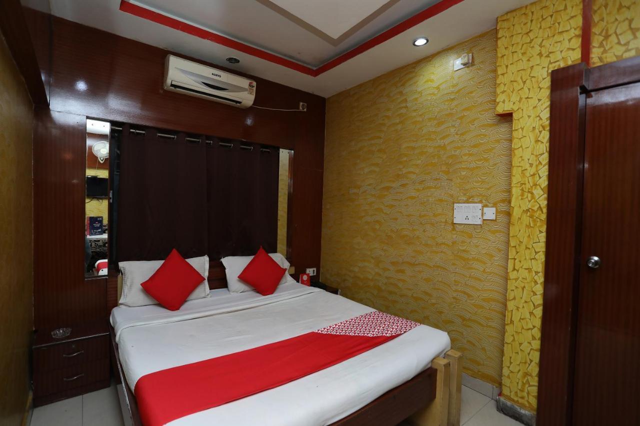 Oyo 28644 Hotel Nilanjana Asansol Bagian luar foto